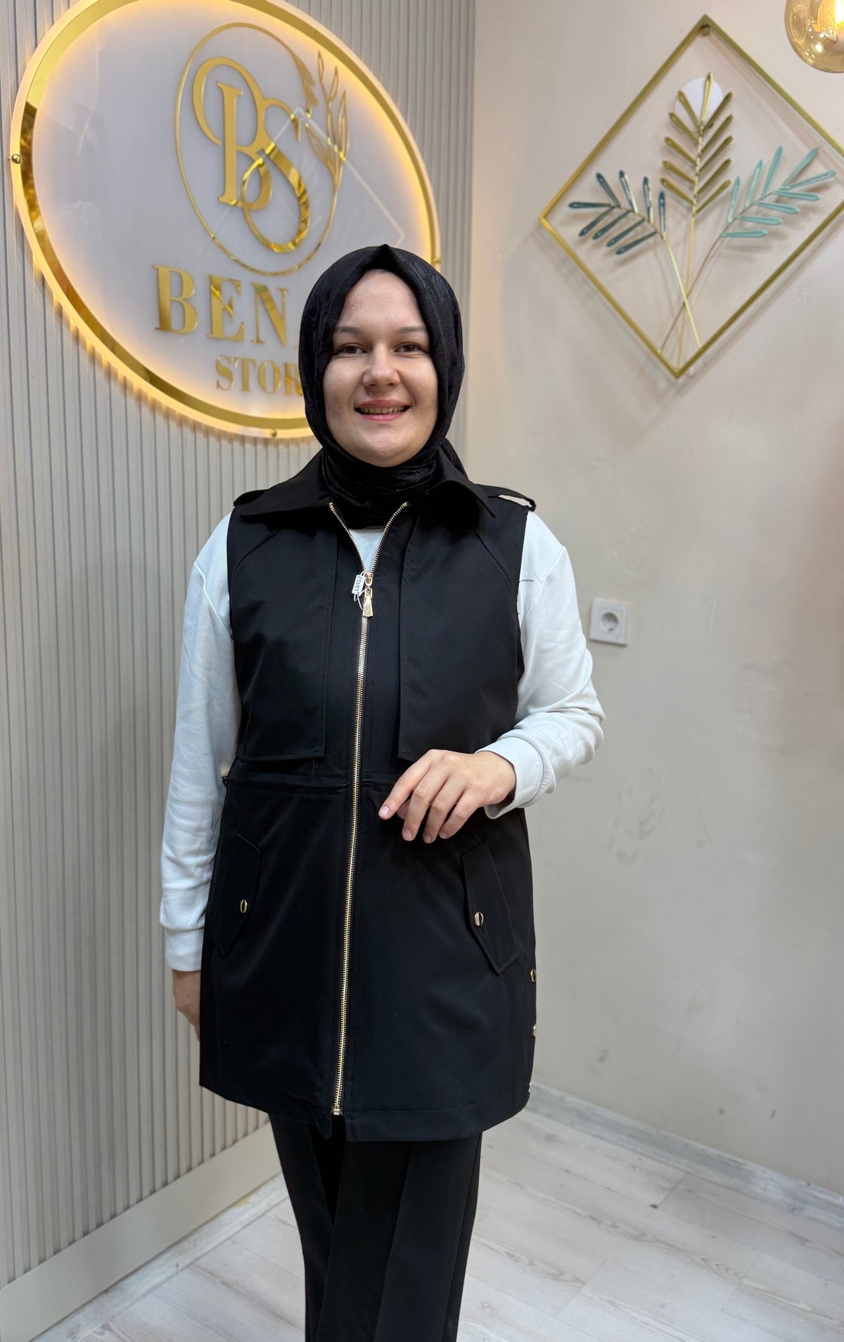 ŞİFA SİYAH YELEK