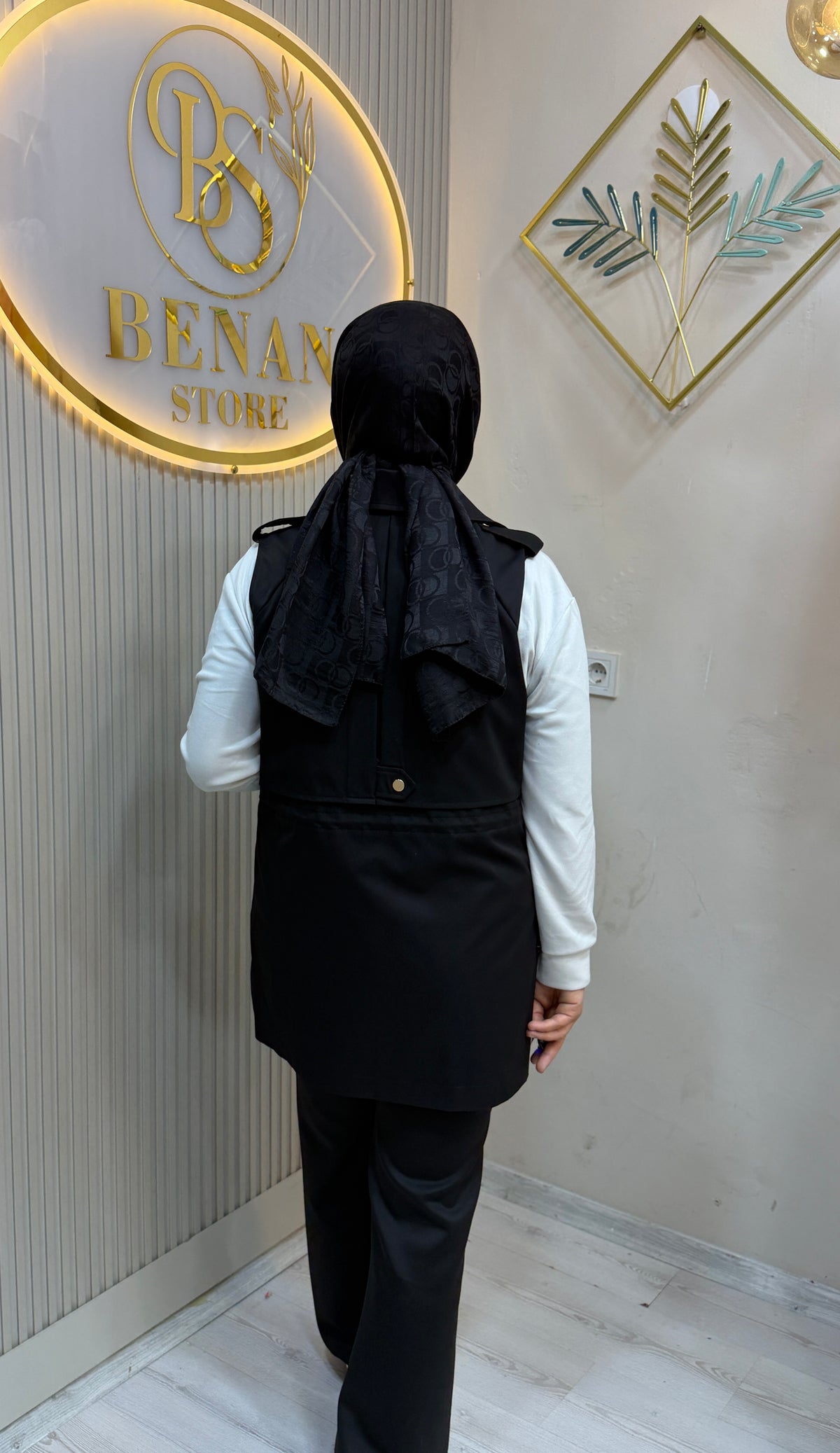 ŞİFA SİYAH YELEK