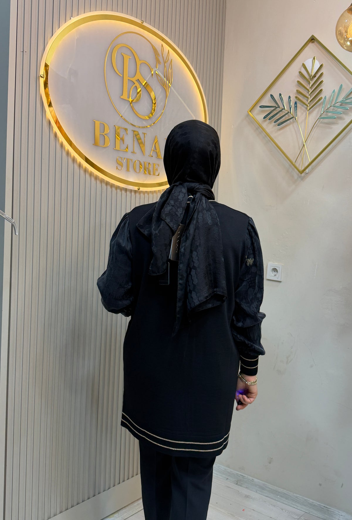 SİYAH VOLA HIRKA