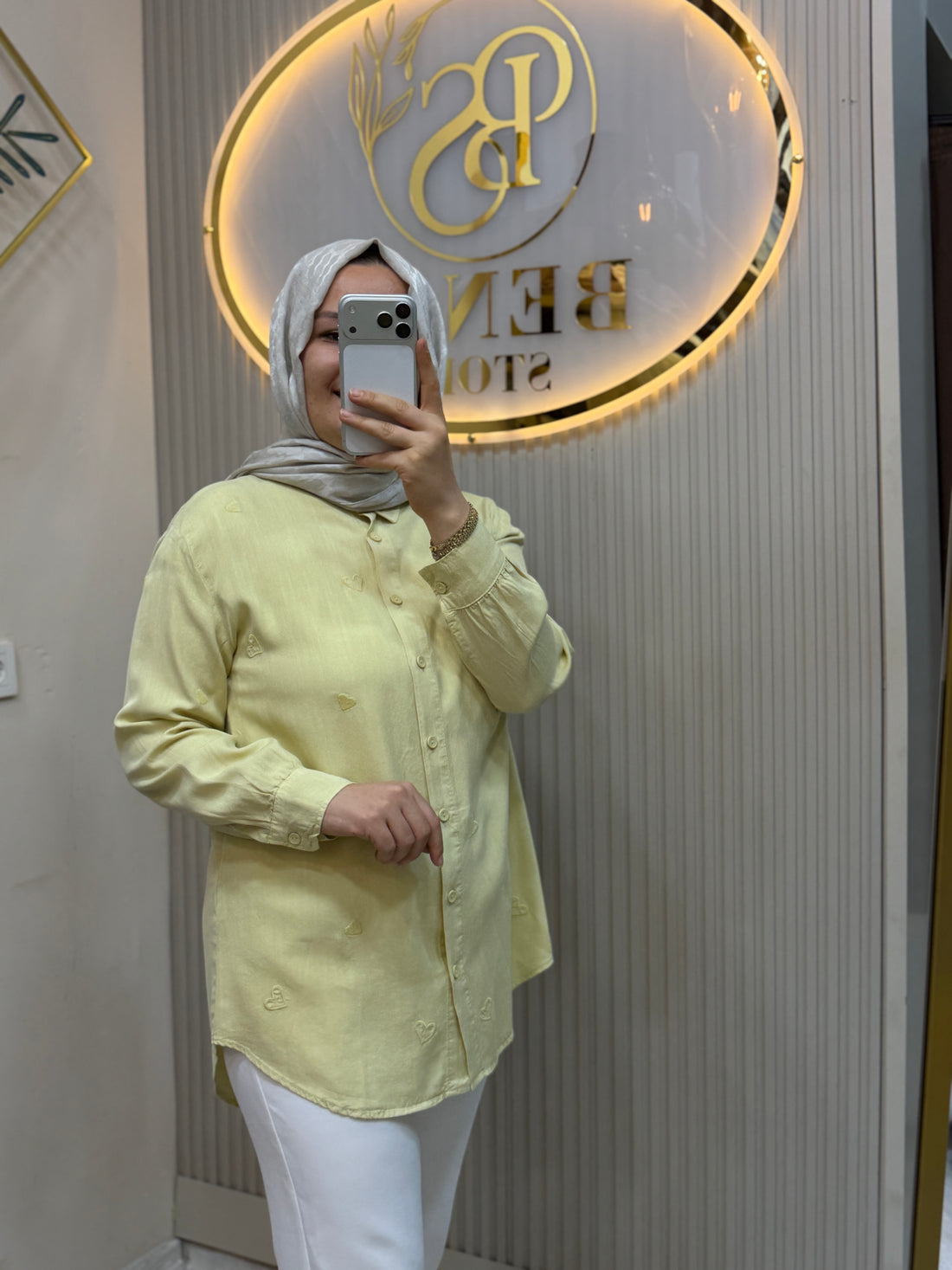 7463 SARI GÖMLEK