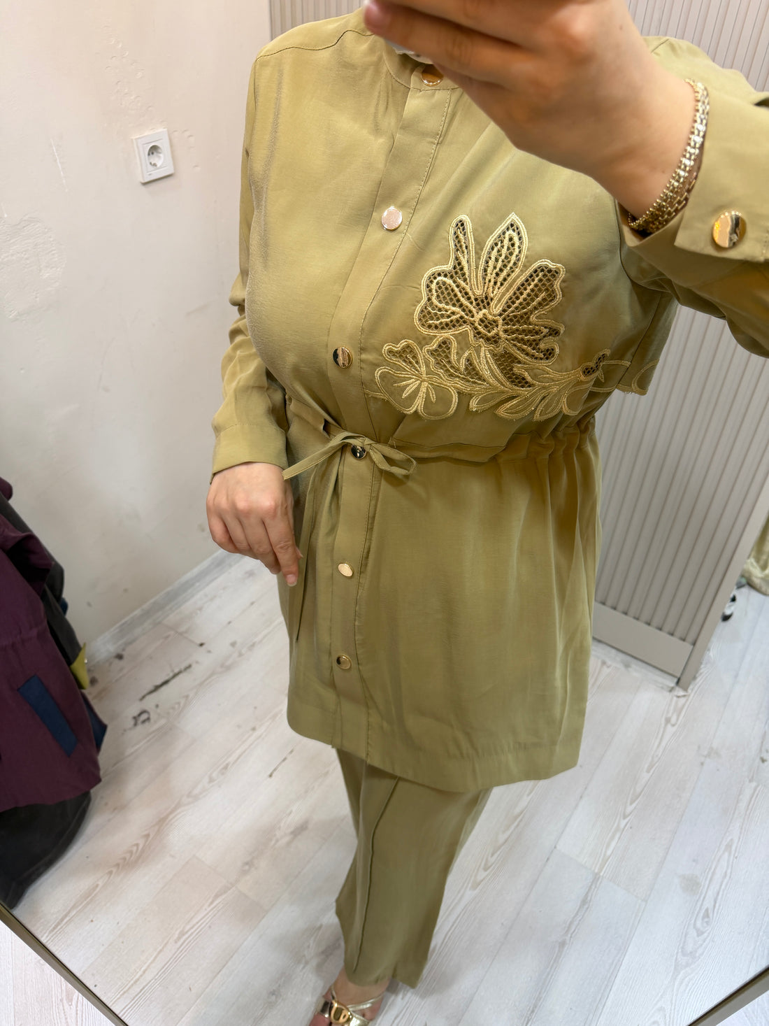 3090 NAKIŞLI TAKIM